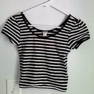 Black and White Striped Crop Top
